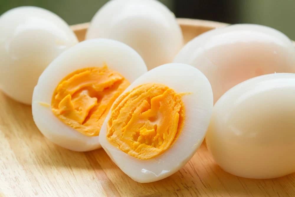 Ovos Cozidos: Pequenos Pacotes de Nutrição Poderosa